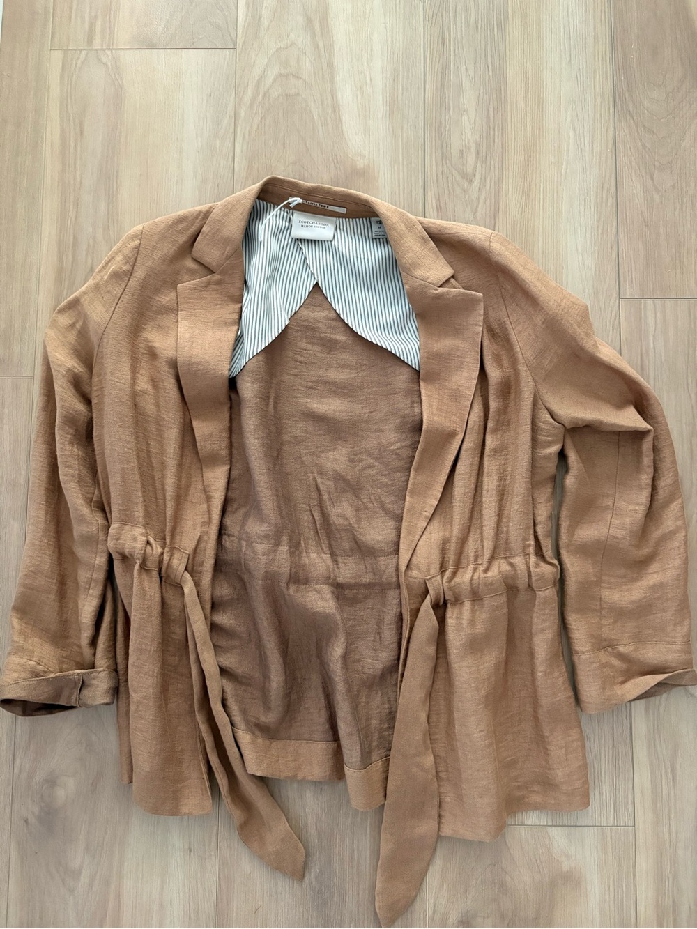 Scotch & Soda Lightweight Women's Tie-Waist Jacket in Camel